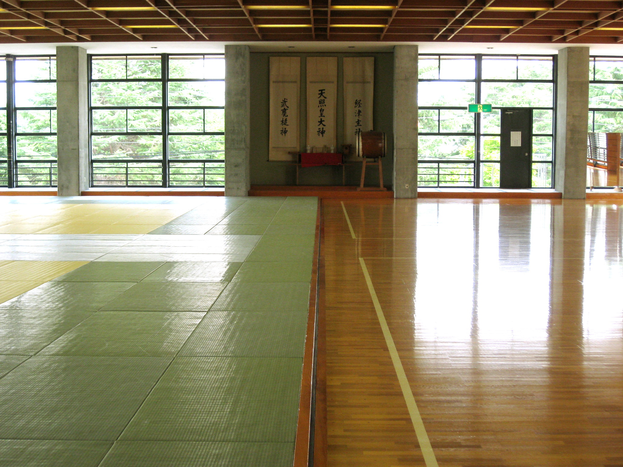 武道館 施設案内 米沢市営体育館